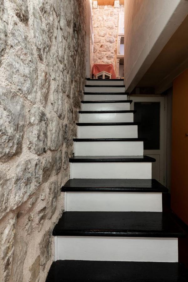 Private Accomodation Linda ดูบรอฟนิก ภายนอก รูปภาพ