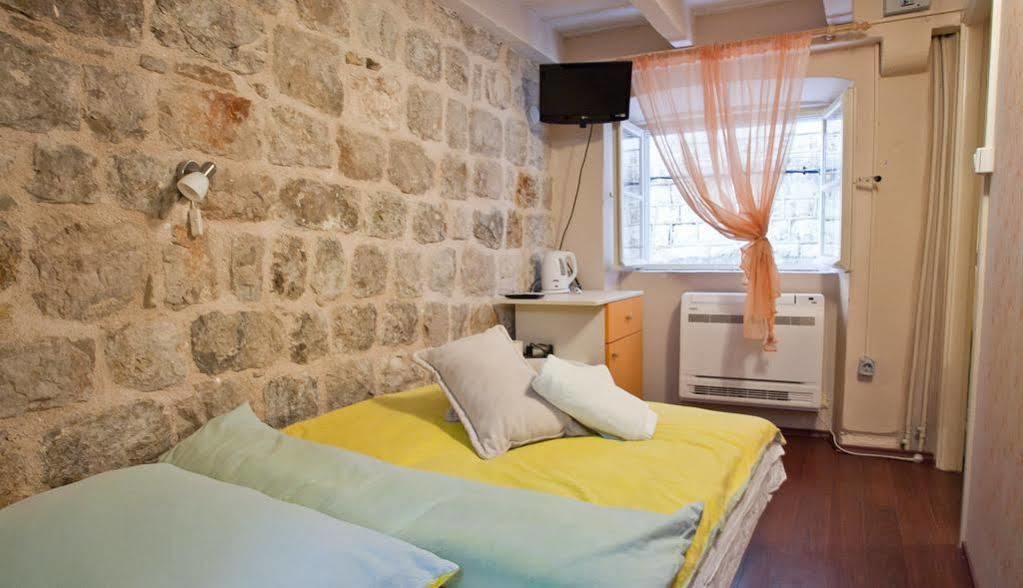 Private Accomodation Linda ดูบรอฟนิก ภายนอก รูปภาพ